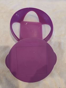 TUPPERWARE bowl