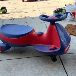 Electric Swivel Car