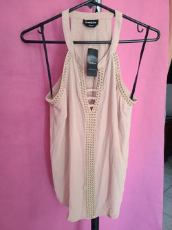 BEBE CREAM STUDDED TANK