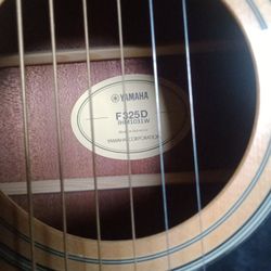 Yamaha Acoustic Guitar With Tuner 