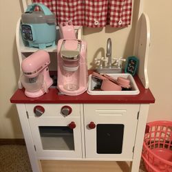 Kids Kitten And Accessories 