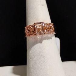 Beautiful Morganite 18K Rose Gold Over Sterling Silver Ring Size 7 