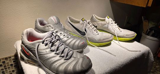2 Vintage Men's Nike Running Shoes - Air Max Turbulence & LunarTrainer Volt