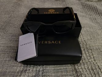 Versace glasses 🕶️ new