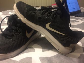 Kids Nike free 11c