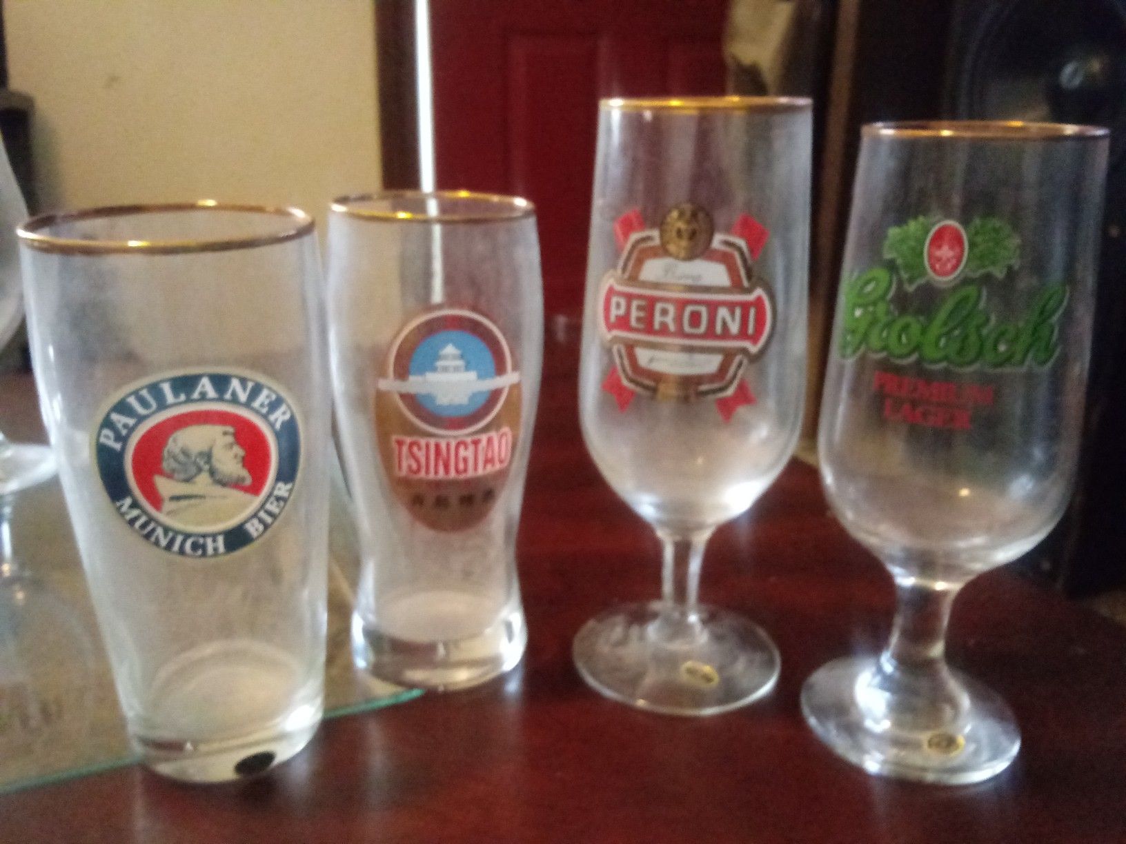 Columbia House World Breweries Collection Beer Glasses