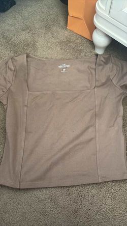 Hollister Crop Top Short Sleeve Shirt