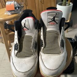 4 Retro