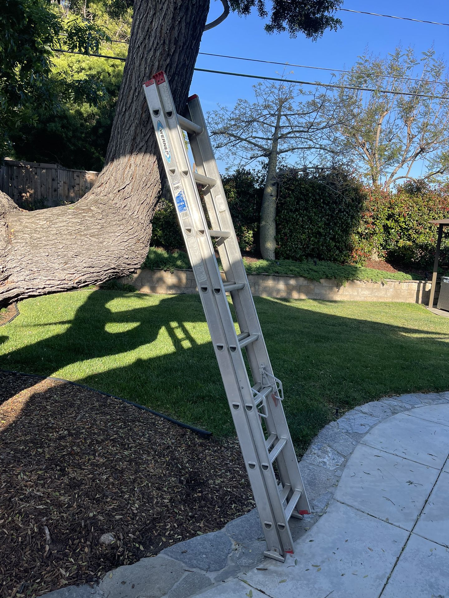 Ladder Werner 16’ Aluminum