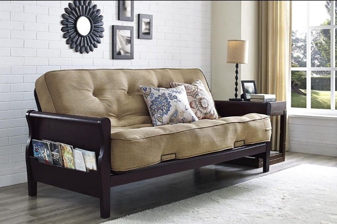 BRAND NEW DHP CADEN 8โ FULL SIZE FUTON MATTRESS โ ECO-FRIENDLY & VERSATILE