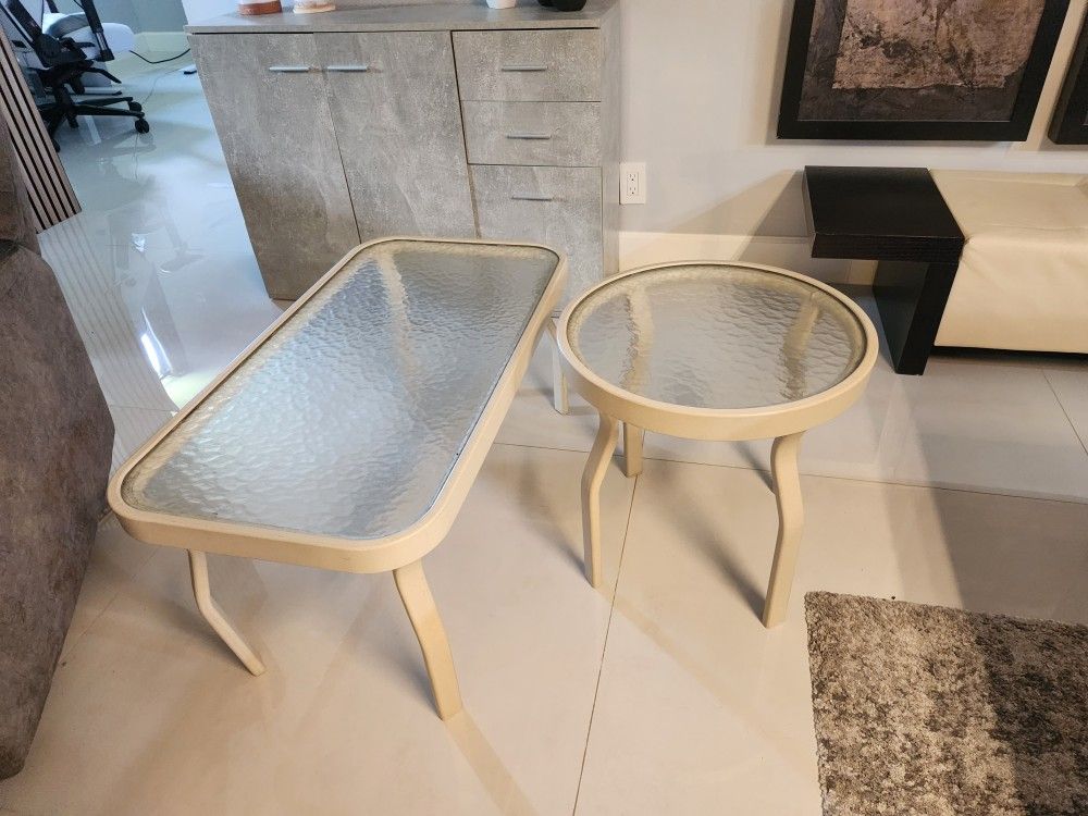 Suncoast Aluminum Outdoor Tables - Snow White Finish. Excellent Condition