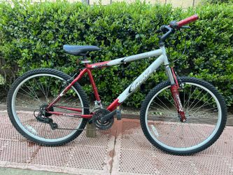 Magna Great Divide 26” 21-Speed Mountain Bike