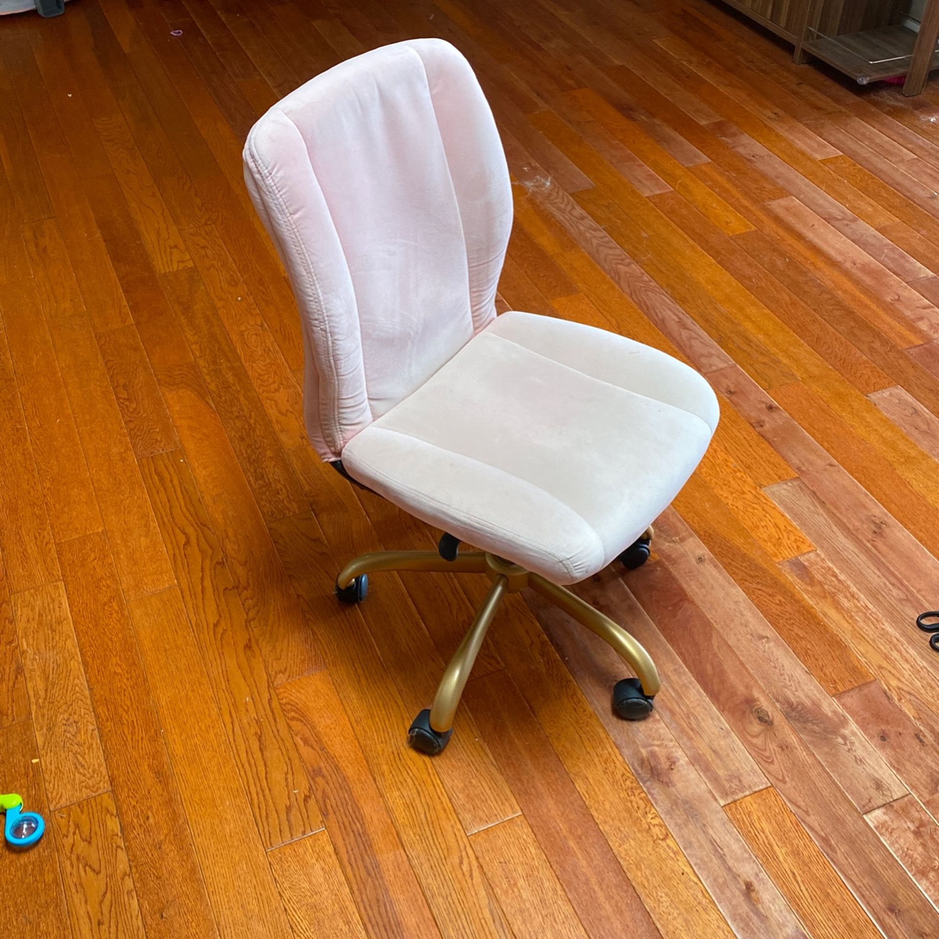 Mainstay plush velvet office chair sale