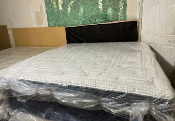 King Size Mattress (Colchón King Size)