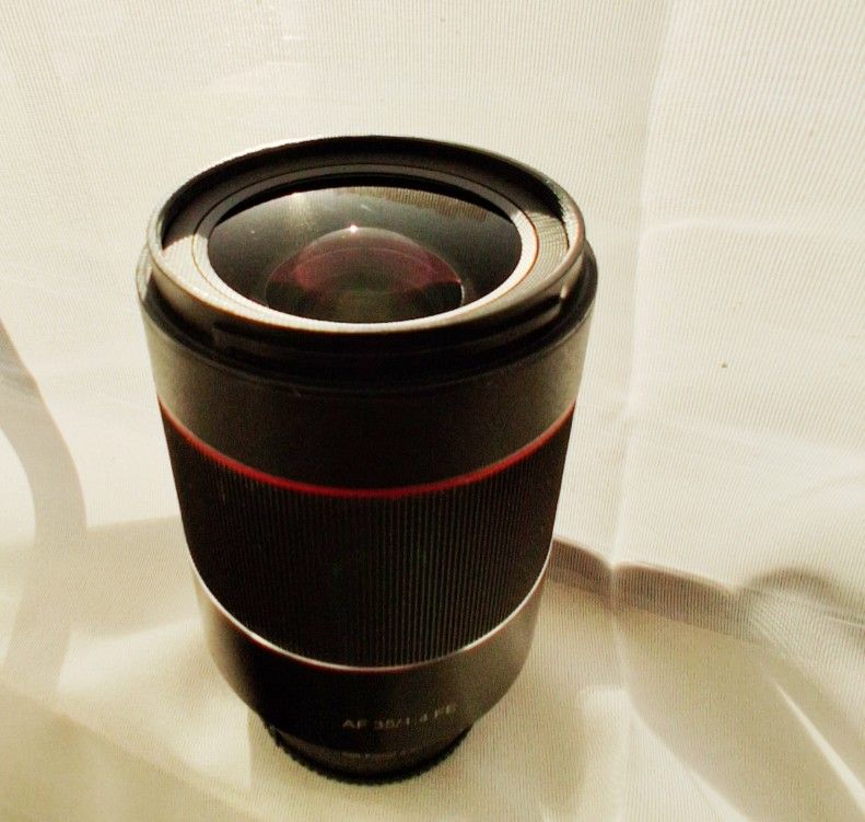 SONY LENS 35 1.4MM