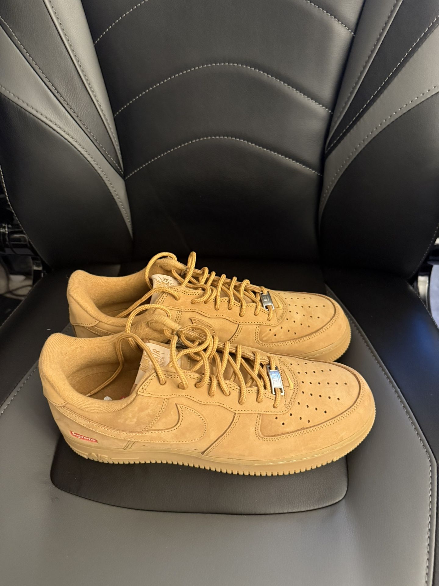 Supreme x Air Force 1 Low SP - Wheat