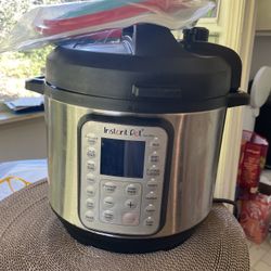 Instant Pot - 9 In 1 Pressure Cooker!