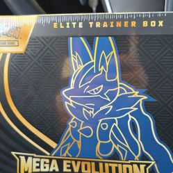 Mega Evolution Lucario Etb