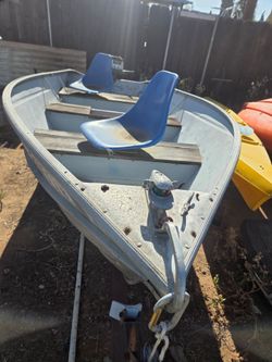 Vote and trailer good condition