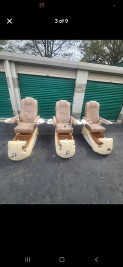 3 Spa Chairs With Remotes