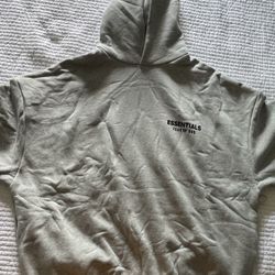 🐘 Essentials Fear of God Hoodie – Light Heather Oatmeal (S–XL) 🐘  Model is 5’10 wearing size L – perfect oversized fit.  Super clean, neutral, and e