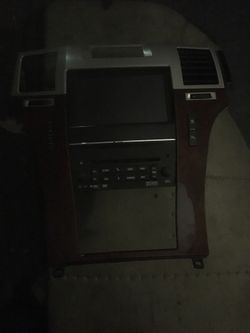 Escalade AC control with screen