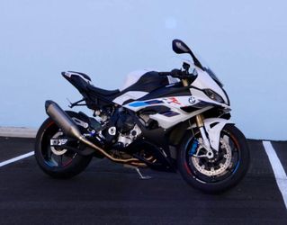 2024 BMW S1000 RR