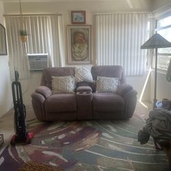 Free Double Recliner Sofa And Pillows