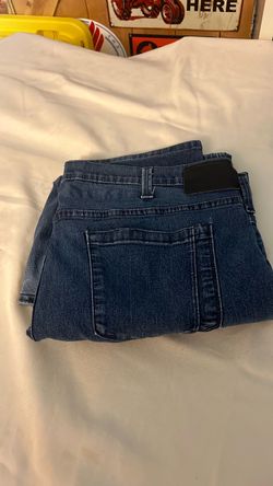 Men's Medium Wash Denim Jeans
