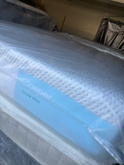 California king size bed mattress Casper snow max memory foam cooling Dreamcloud nectar leesa puffy Brooklyn bedding Beautyrest black Tempurpedic purp