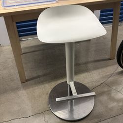 Set of 3 White Barstool