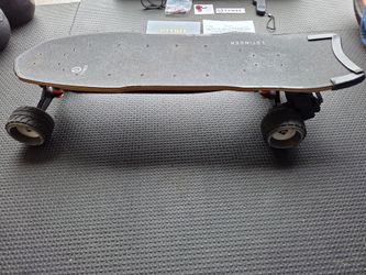 Tynee Stinger Long Range molicel 12.6AH/544.32Wh 50.4V eskate board