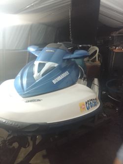 Jet ski