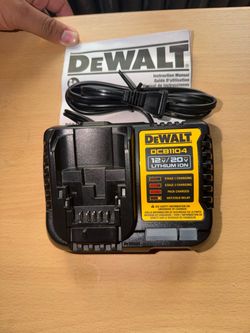 DeWalt DCB1104 12V/20V Lithium Ion Battery Charger