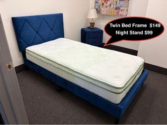 SUPER SALE 🚨 Brand New Twin Bed Frame