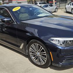 2019 BMW530!