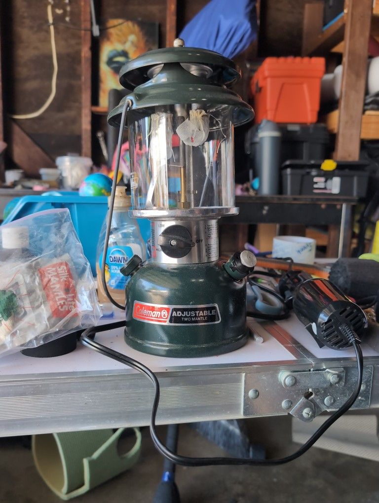 Coleman Two Mantel lantern