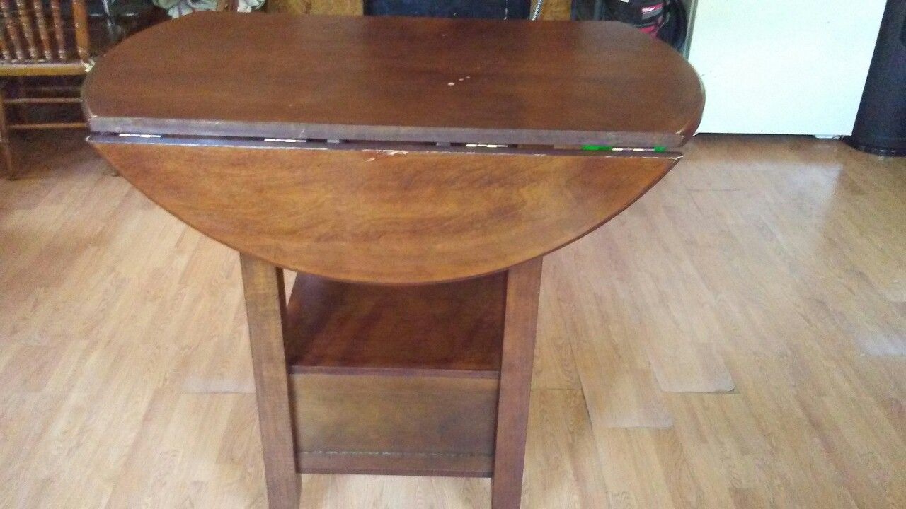 Foldable Table