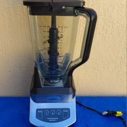 NINJA BLENDER- WORKING PERFECTLY 