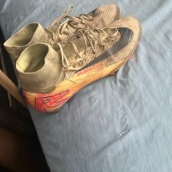 Elite Soccer Cleats Size 11