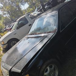 1997 Mercedes Benz S320 Parts Car 