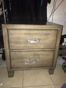 NIGHTSTAND