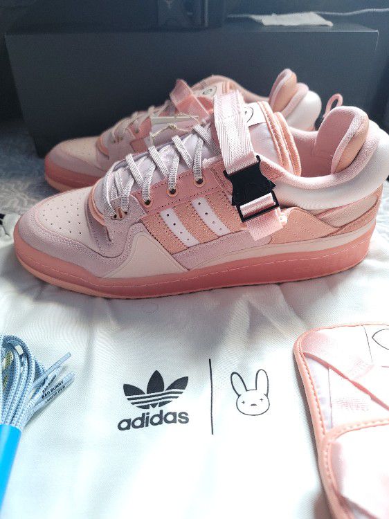retirada Partina City Ánimo Adidas Forum Low Bad Bunny "Pink Easter Egg" (They're Available) for Sale  in Los Angeles, CA - OfferUp