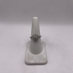 14kt Gold Diamond Engagement Style Ring 