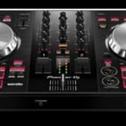 Serato Pioneer DJ Controller