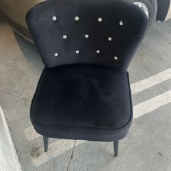 Black Chair 