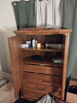 FREE!!! Dresser needed gone.. plus others free