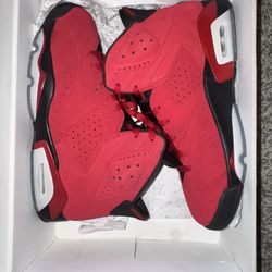 Retro Air Jordan 6’s Varsity Red/Black Size 11
