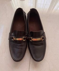 Cole Haan Dark Brown Leather Bit Loafers with Gold Accents size 10