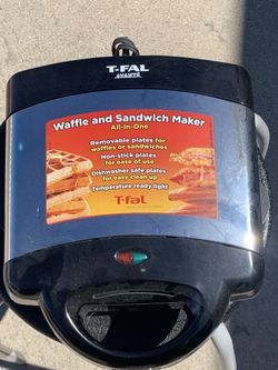 T-Fal Avante Waffle Maker – Brand New (Open Box)